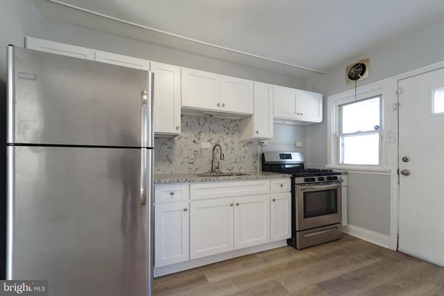 809 BRAESIDE RD, Baltimore, MD 21229