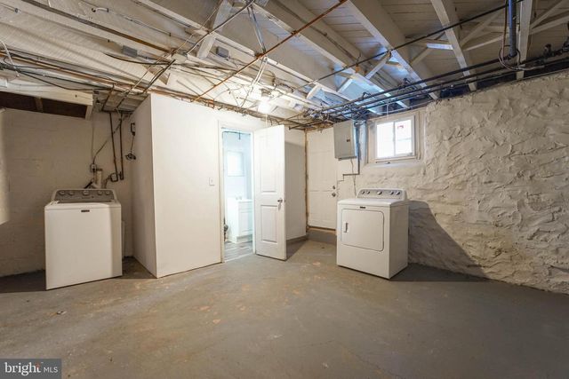 809 BRAESIDE RD, Baltimore, MD 21229