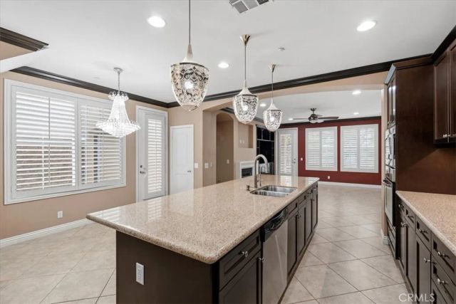 1830 E Buchanan, Placentia, CA 92870