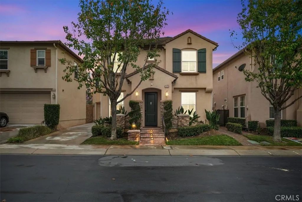 1830 E Buchanan, Placentia, CA 92870