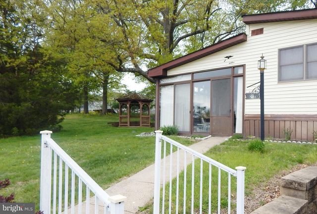 212 FOX CHASE CT, North Wales, PA 19454