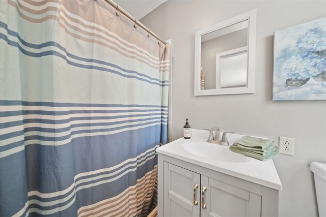 7165 Clinton Road, Jackson, MI 49201