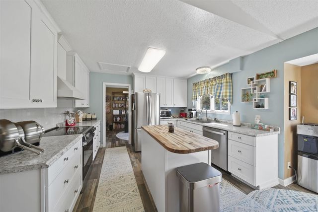 7165 Clinton Road, Jackson, MI 49201