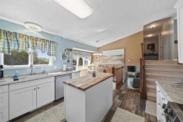 7165 Clinton Road, Jackson, MI 49201