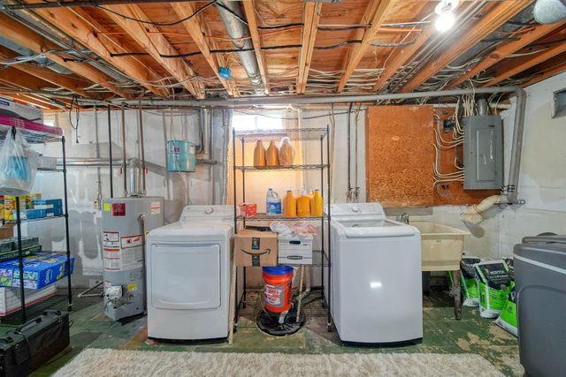 7165 Clinton Road, Jackson, MI 49201