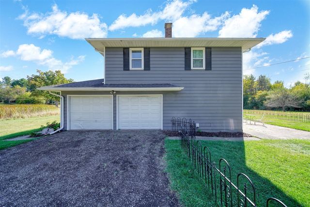 7165 Clinton Road, Jackson, MI 49201