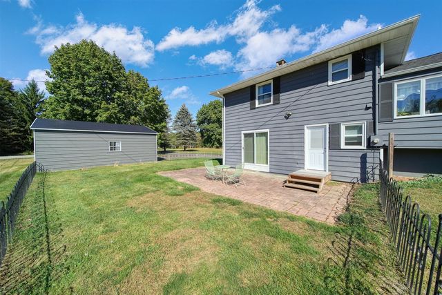 7165 Clinton Road, Jackson, MI 49201