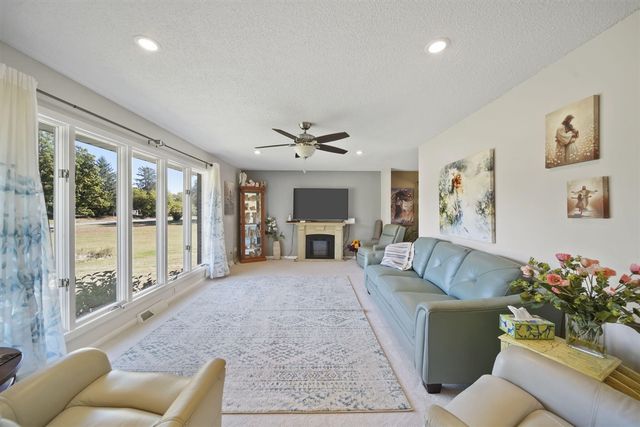 7165 Clinton Road, Jackson, MI 49201