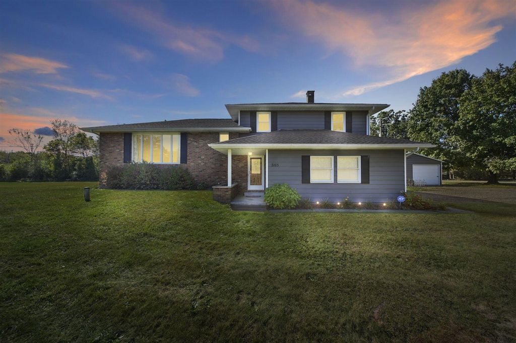 7165 Clinton Road, Jackson, MI 49201