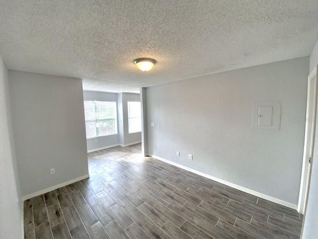 5152 CONROY ROAD 1324, Orlando, FL 32811