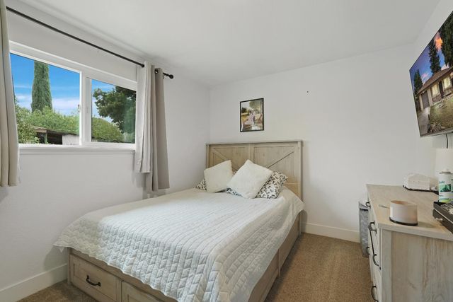 2966 Hillview Dr, Yuba City, CA 95993