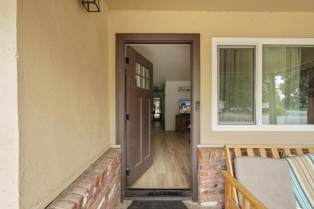 2966 Hillview Dr, Yuba City, CA 95993