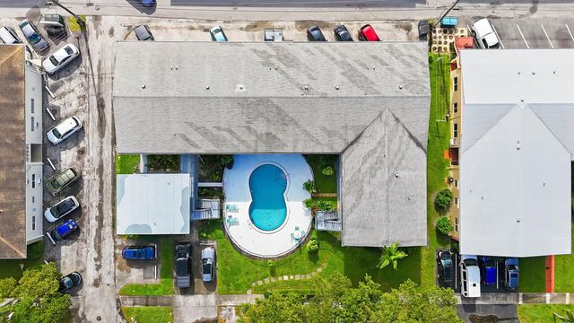 3510 Harrison Street 4, Hollywood, FL 33021