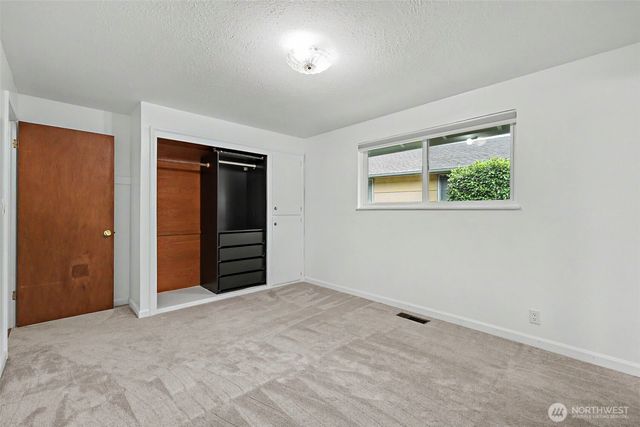 1310 24th Street SE, Auburn, WA 98002