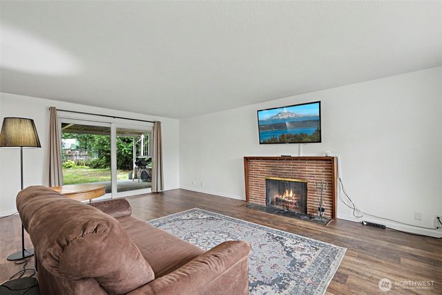 1310 24th Street SE, Auburn, WA 98002