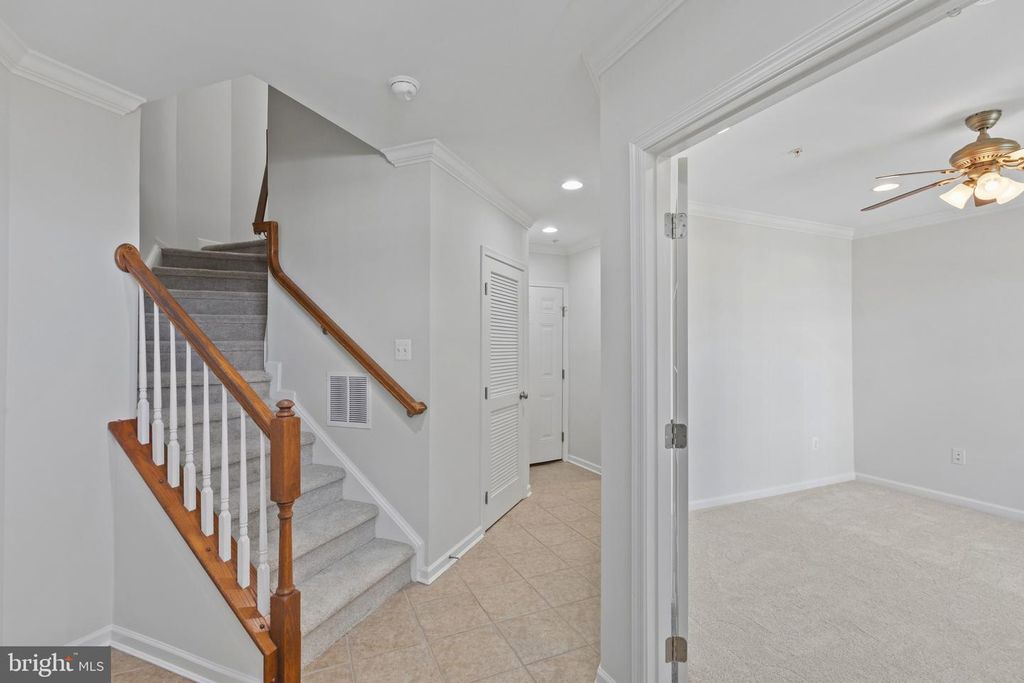 Image 3 of property listing at 1729 THEALE WAY, Hanover, MD 21076