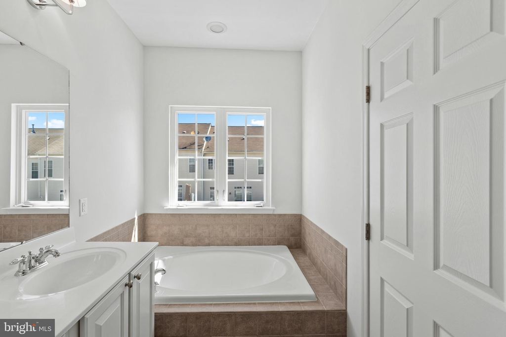 Image 33 of property listing at 1729 THEALE WAY, Hanover, MD 21076