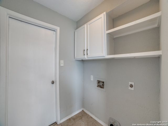 10023 Amber Field, San Antonio, TX 78245