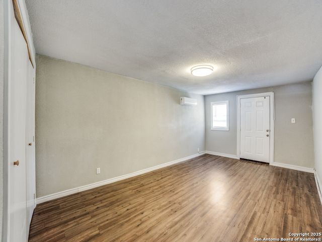 10023 Amber Field, San Antonio, TX 78245