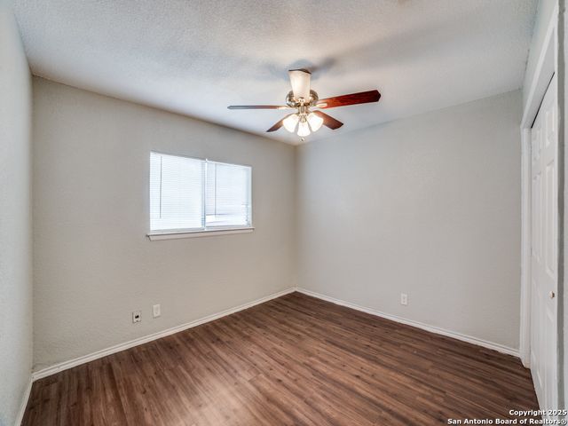 10023 Amber Field, San Antonio, TX 78245
