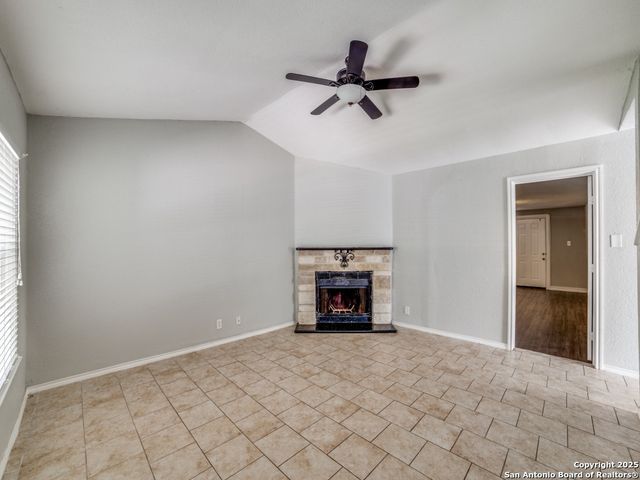 10023 Amber Field, San Antonio, TX 78245