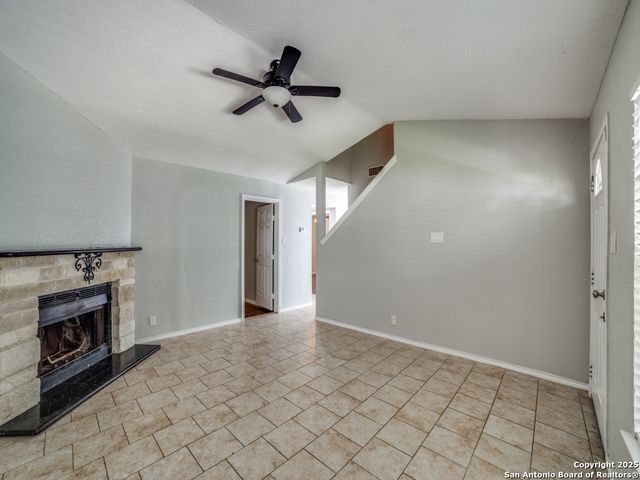 10023 Amber Field, San Antonio, TX 78245