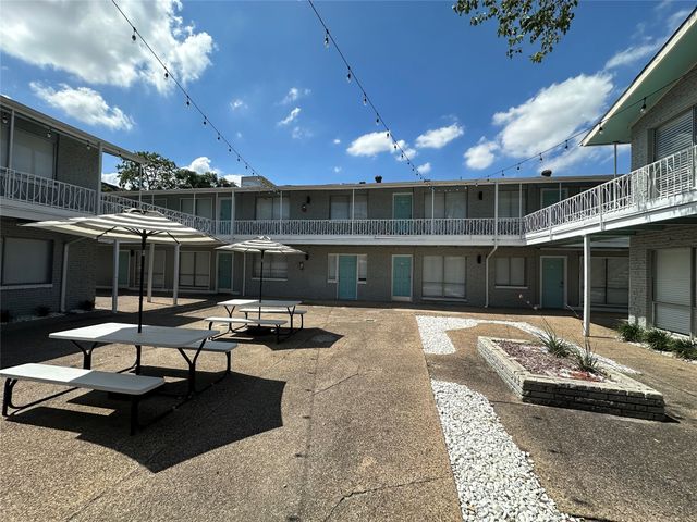 4606 Monarch Street 215, Dallas, TX 75204