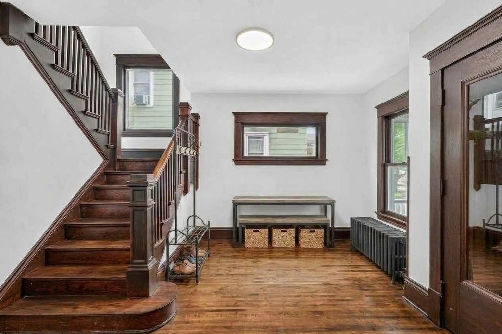 3334 Stevens Avenue, Minneapolis, MN 55408 — photo 2