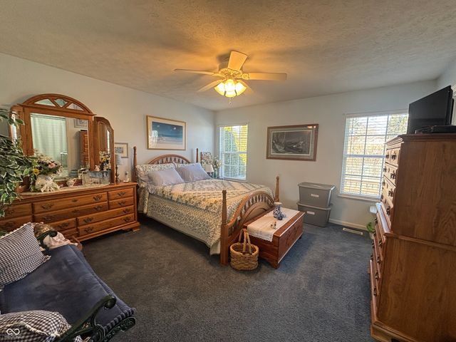 1908 Westminster Place, Columbus, IN 47201