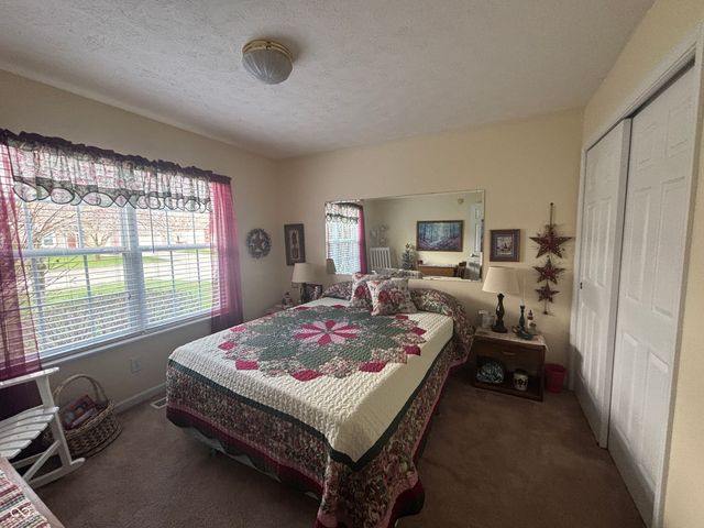 1908 Westminster Place, Columbus, IN 47201