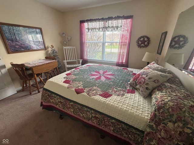 1908 Westminster Place, Columbus, IN 47201