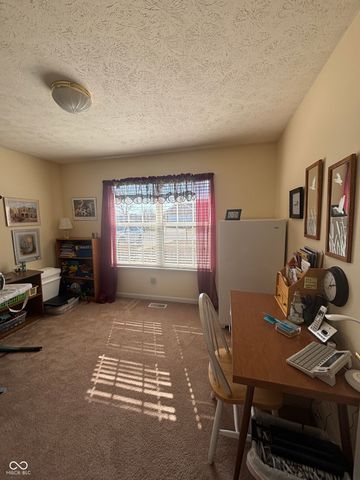 1908 Westminster Place, Columbus, IN 47201