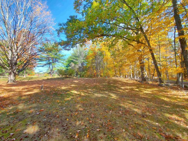18 Anagance Lane, Wolfeboro, NH 03894