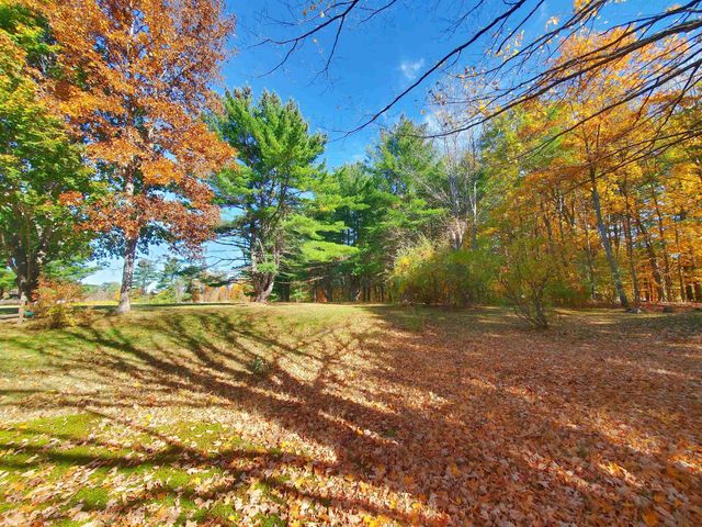 18 Anagance Lane, Wolfeboro, NH 03894