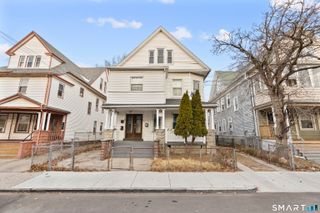 48-50 Park Terrace 3, Bridgeport, CT 06604