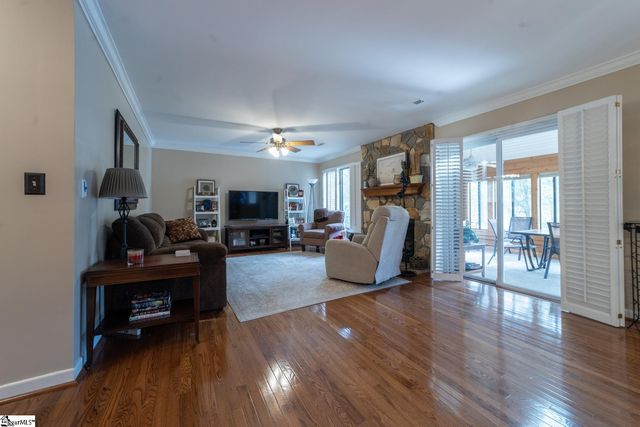 218 Goldfinch Circle, Greer, SC 29650