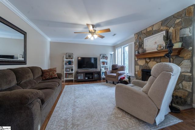 218 Goldfinch Circle, Greer, SC 29650