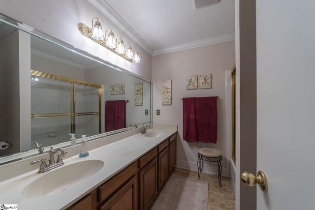 218 Goldfinch Circle, Greer, SC 29650