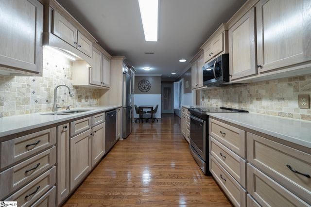 218 Goldfinch Circle, Greer, SC 29650