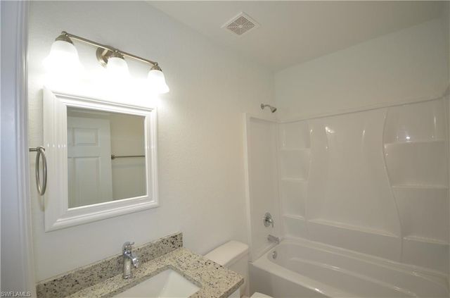 3303 Armstrong CT, Fort Myers, FL 33916