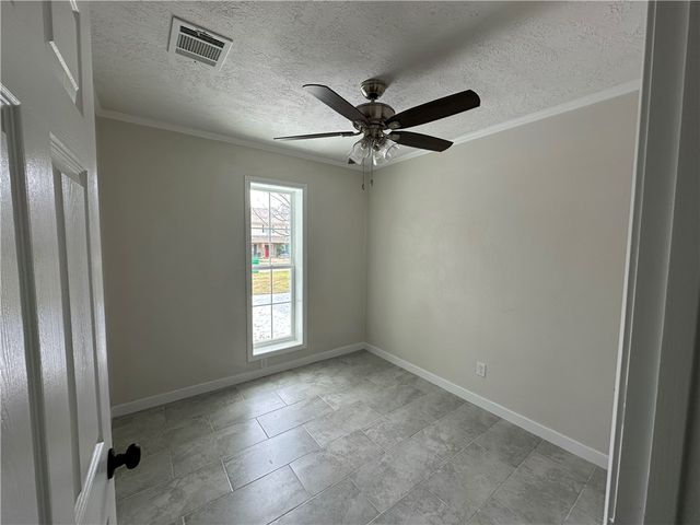 2507 Oak Circle, Bryan, TX 77802