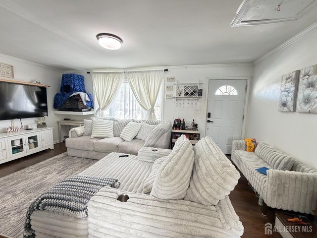 353 Main Street, Belleville, NJ 07109