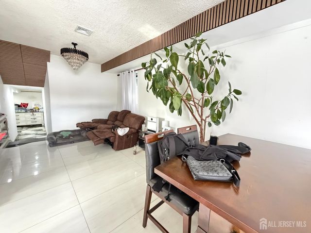 353 Main Street, Belleville, NJ 07109