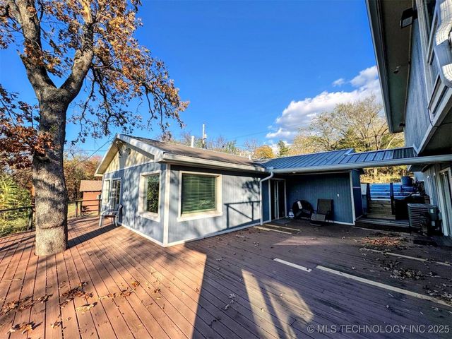 31663 S 530 Road, Cookson, OK 74427