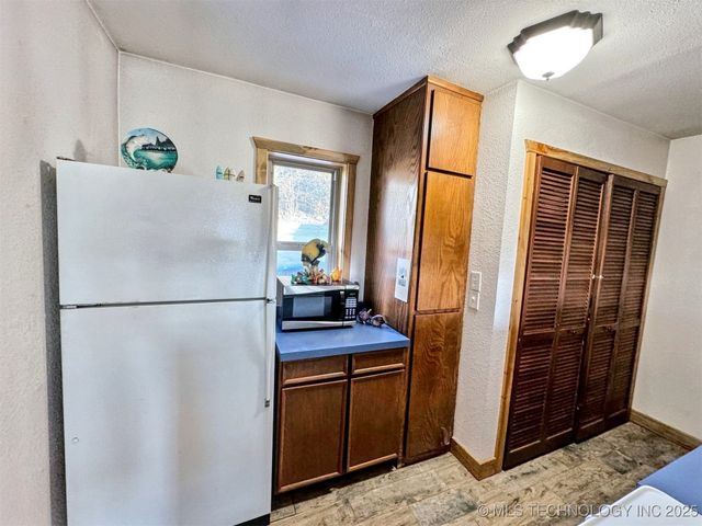 31663 S 530 Road, Cookson, OK 74427