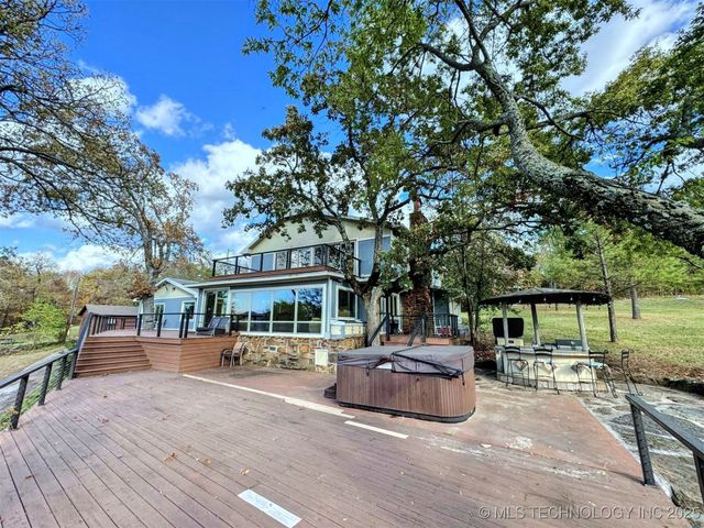 31663 S 530 Road, Cookson, OK 74427