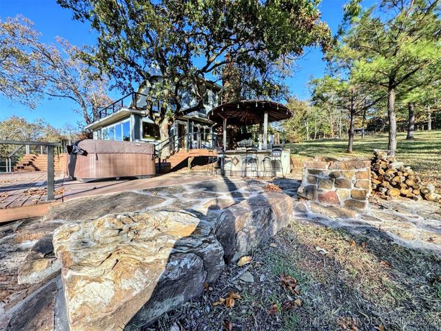 31663 S 530 Road, Cookson, OK 74427