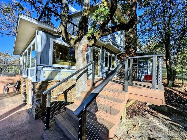 31663 S 530 Road, Cookson, OK 74427