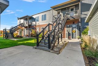 220 King Street 10, Lowell, MI 49331