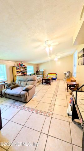 3822 COUNTY ROAD 220, Middleburg, FL 32068